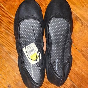 Black slip on ballet flats (wide width)